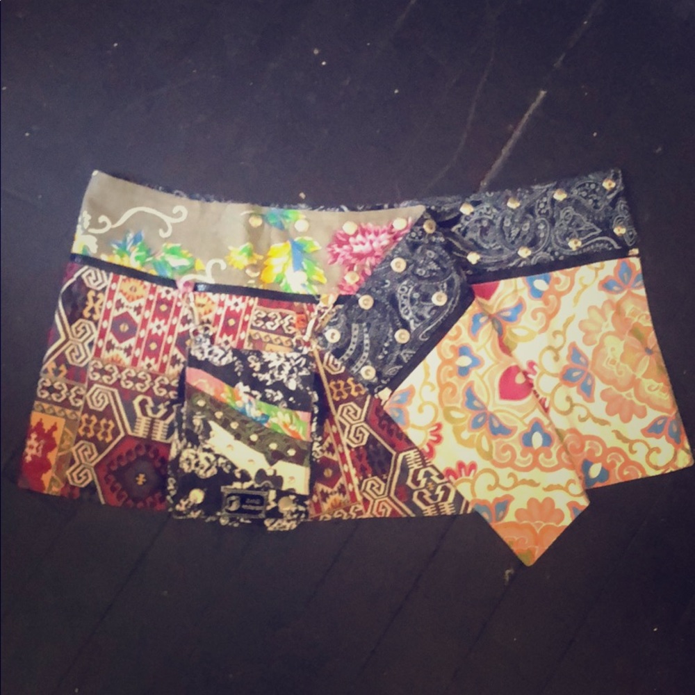 One size fits all hippie festy skirt w hip bag
